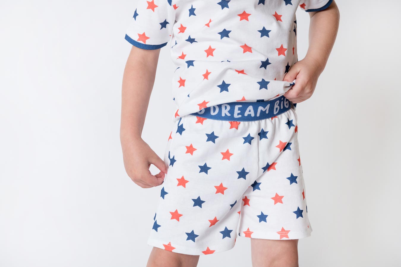 Boys 100% jersey cotton summer pyjamas - Dream big stars